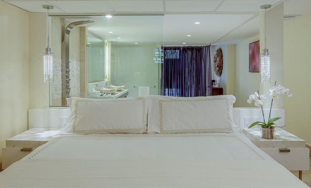 Floris Suite Hotel - Spa & Beach Club - Adults Only Piscadera Bay Ngoại thất bức ảnh