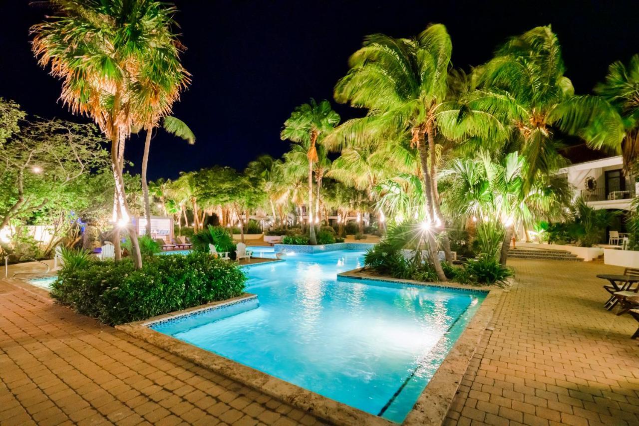 Floris Suite Hotel - Spa & Beach Club - Adults Only Piscadera Bay Ngoại thất bức ảnh